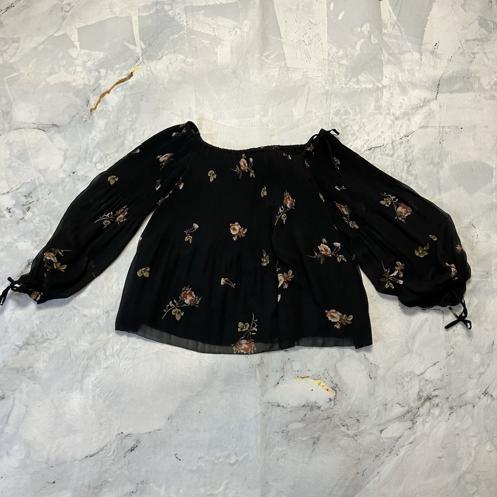 Aritzia Wilfred Shirt Womens Size S Black Talence Floral Blouse Off The Shoulder